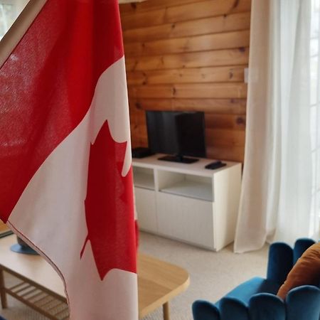 Oceanfront Apartments Port Dufferin 外观 照片