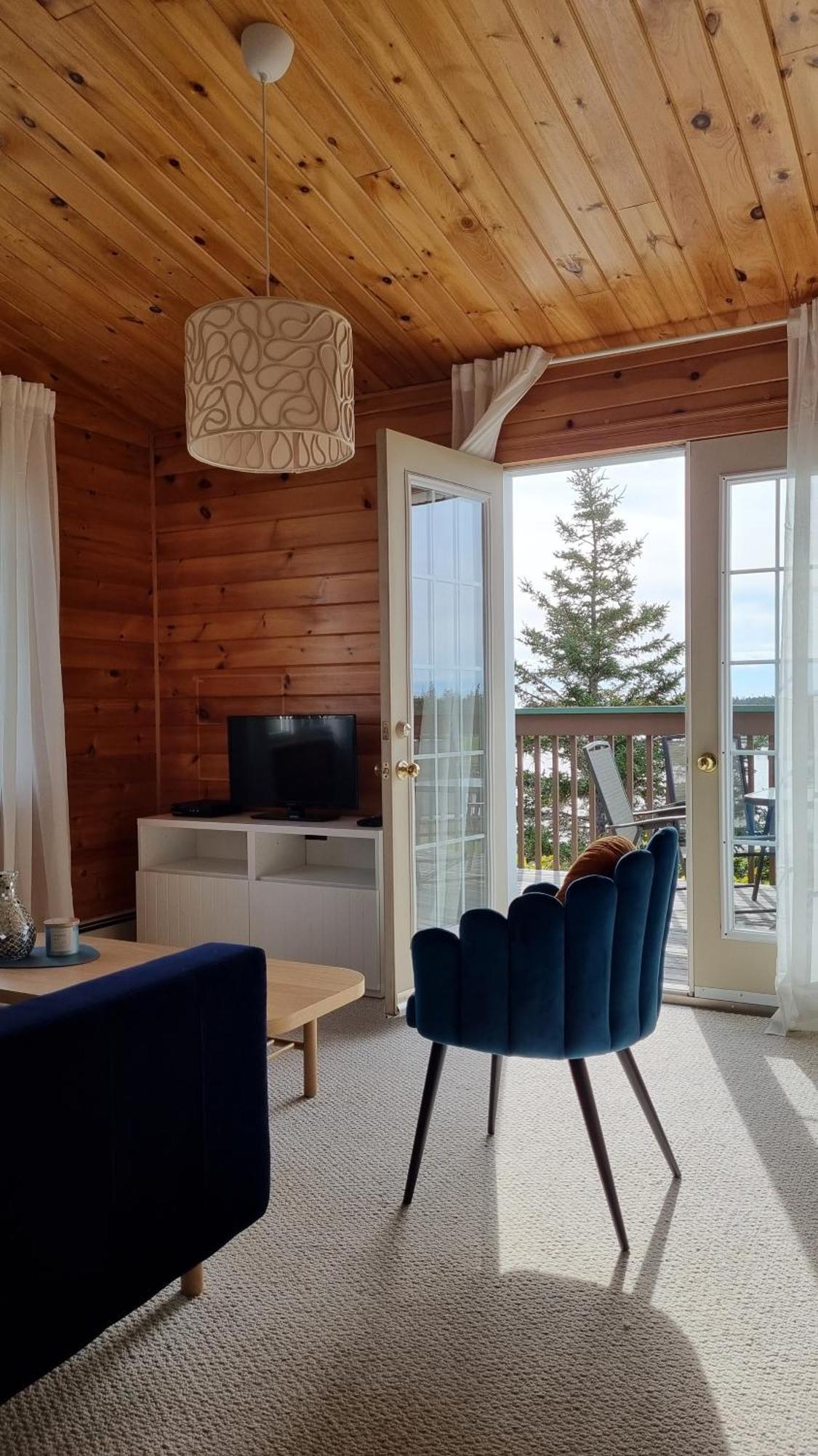 Oceanfront Apartments Port Dufferin 外观 照片